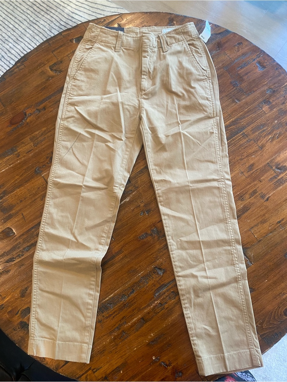 GAP women’s jeans khaki Classic Straight Fit